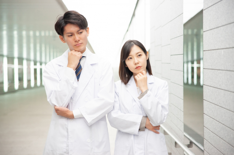介護業界が人手不足になっている理由・原因